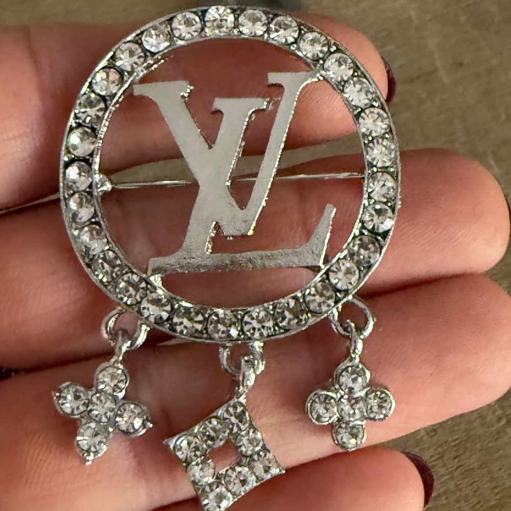 Silver Tone Rhinestone Circle Brooch w/ Dangle Charms - Picture 5 of 5